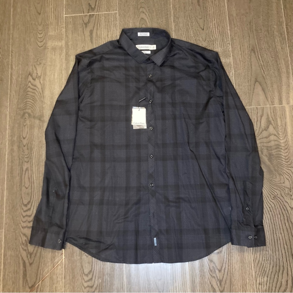 NWT Calvin Klein Body Slim Fit Black Plaid Sportswear Dress Shirt Size Large